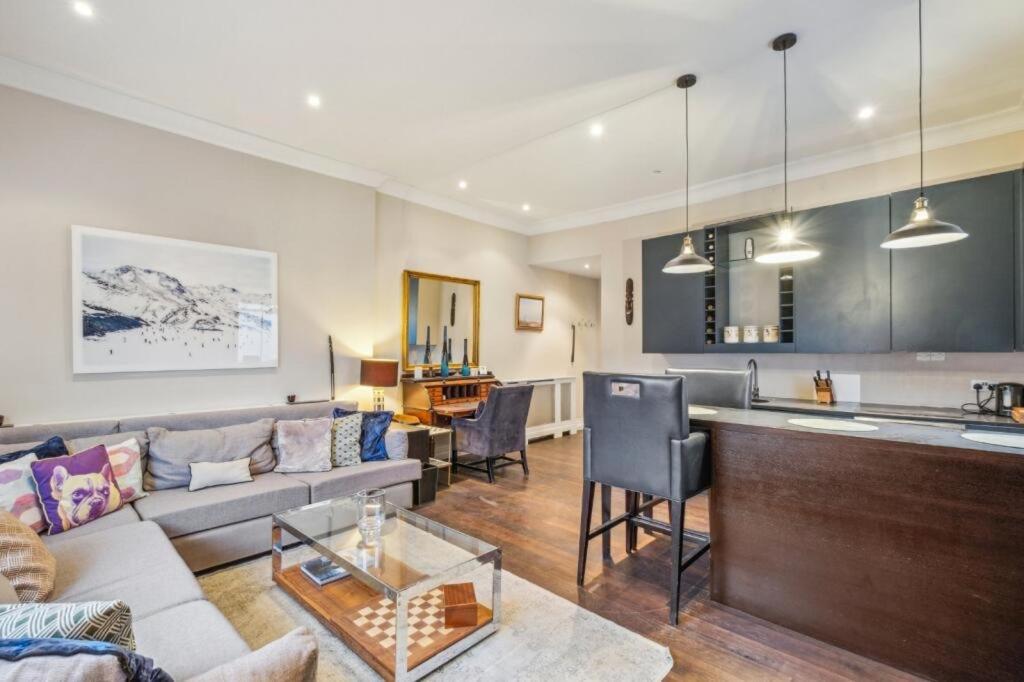 Charming And Full Of Character Leilighet London Eksteriør bilde
